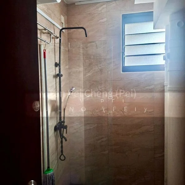 Common Room (HDB) for Rent in  272C Jurong West Street 24 - Image 5