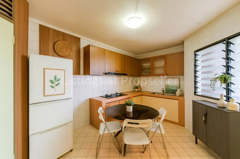 4 Room (4A) HDB for Sale in 176 Lompang Road - Image 6