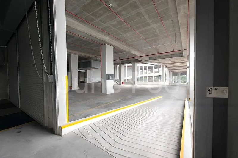 Warehouse for Rent: 5a Joo Koon Circle - Image 3