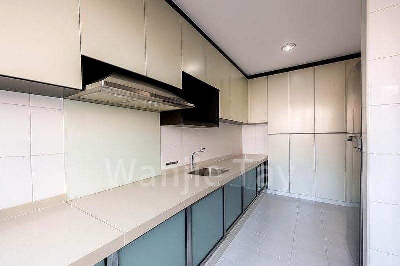 4 Bed Terraced House (Landed) for Sale in  Serangoon Garden Estate - Image 2
