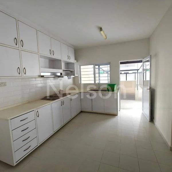 4 Bed Terraced House (Landed) for Rent in  Lorong J Telok Kurau - Image 6