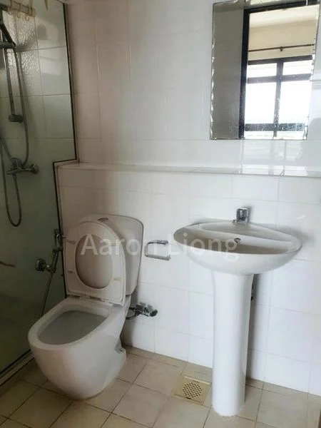 Room (HDB) for Rent in 441A Clementi Avenue 3 - Image 2