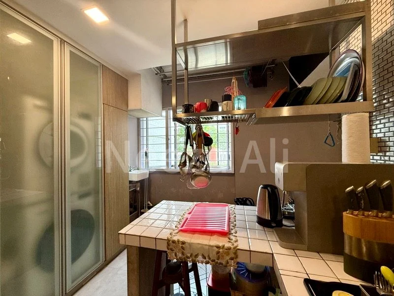 Executive HDB for Sale in  359 Yishun Ring Road - Image 8