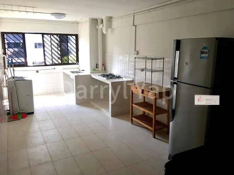 4 Room (4NG) HDB for Rent in 466 Ang Mo Kio Avenue 10 - Image 1