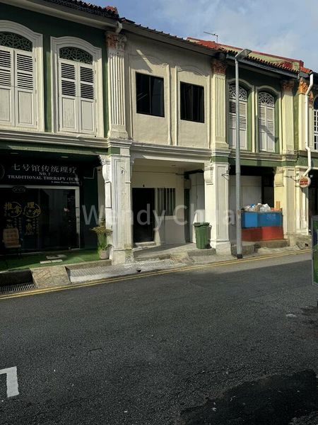 Shop / Shophouse for Rent: Jalan Pisang - Image 1