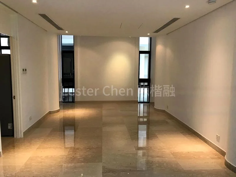 3 Bed Condo for Rent in The Colonnade - Image 9