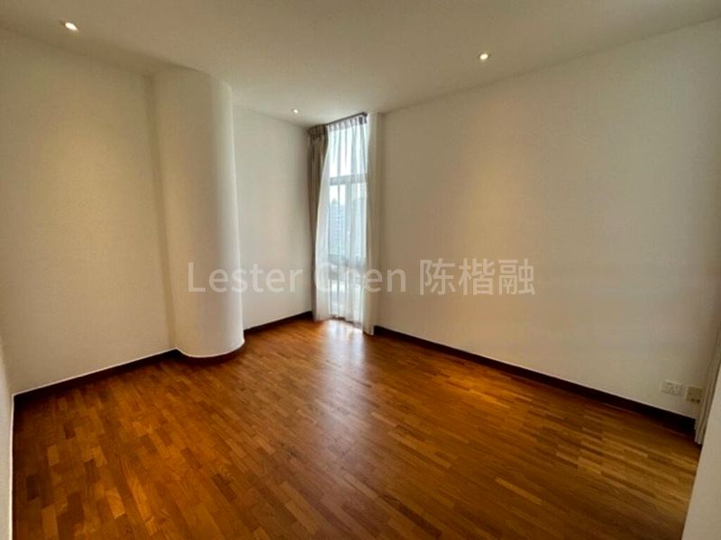 3 Bed Condo for Rent in The Colonnade - Image 3