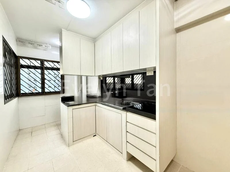 4 Room (4NG) HDB for Rent in  303B Anchorvale Link - Image 12