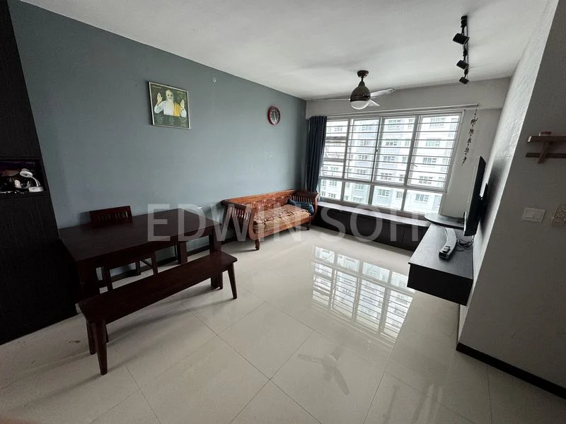4 Room HDB for Sale in  92B Telok Blangah Street 31 - Image 2