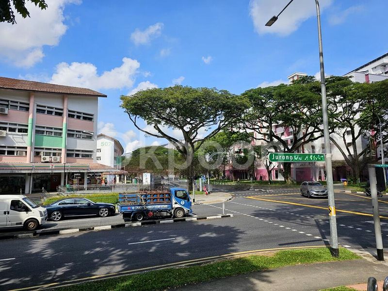 Shop / Shophouse for Rent: 456 Jurong West Street 41 - Image 5