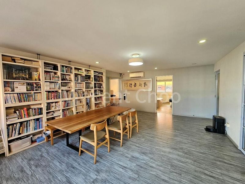 5 Room (5A) HDB for Sale in  842F Tampines Street 82 - Image 2