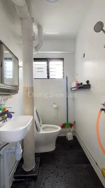 Common Room (HDB) for Rent in  764 Yishun Street 72 - Image 4