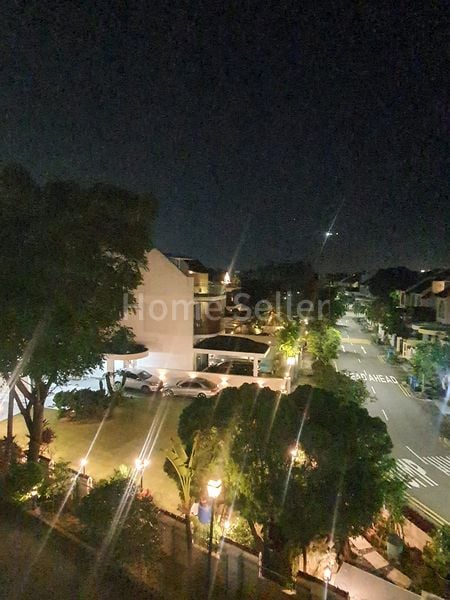 4 Bed Condo for Sale in Stratford Court - Image 13