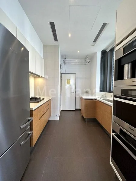 3 Bed Condo for Rent in  Nouvel 18 - Image 6