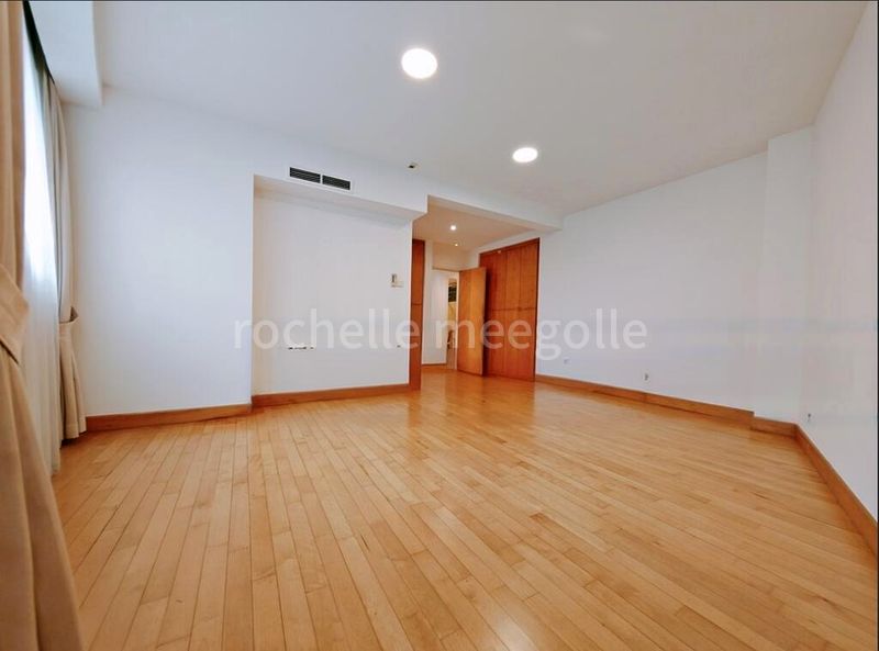 4 Bed Condo for Rent in Grange 70 - Image 3