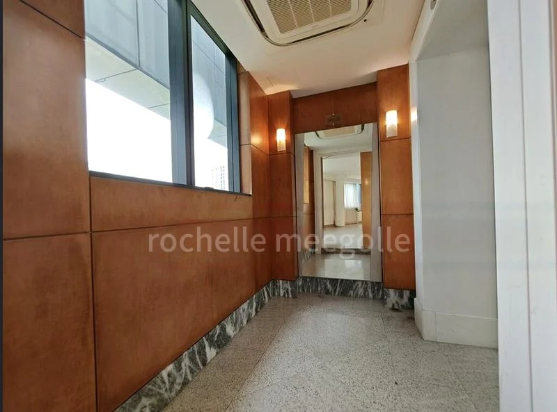 4 Bed Condo for Rent in  Grange 70 - Image 13