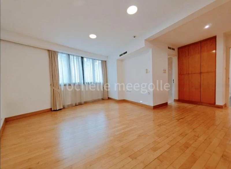 4 Bed Condo for Rent in Grange 70 - Image 5