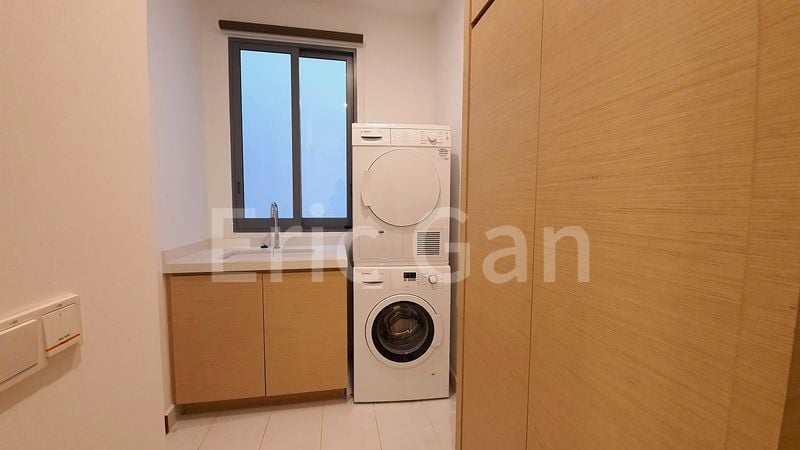 5 Bed Cluster House (Landed) for Rent in  Greenwood Mews - Image 7