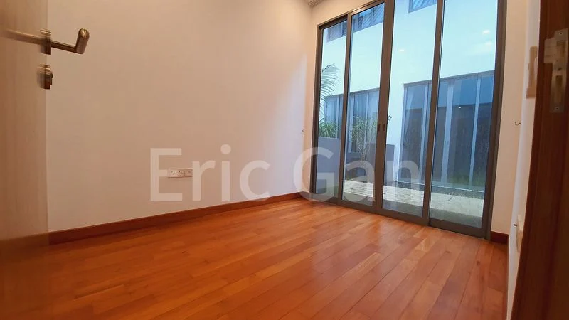 5 Bed Cluster House (Landed) for Rent in  Greenwood Mews - Image 8