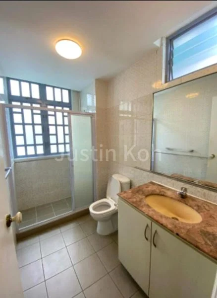 4 Bed Cluster House (Landed) for Rent in  Chancery Grove - Image 8