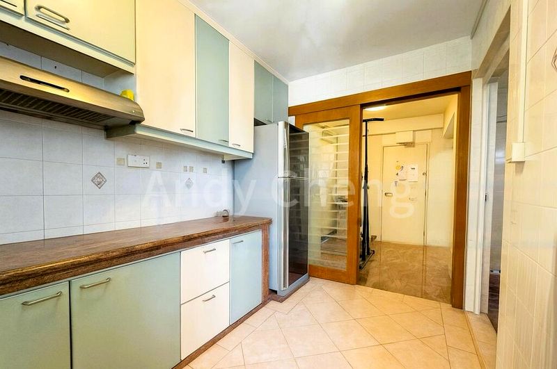 5 Room (5I) HDB for Sale in  202C Sengkang East Road - Image 6