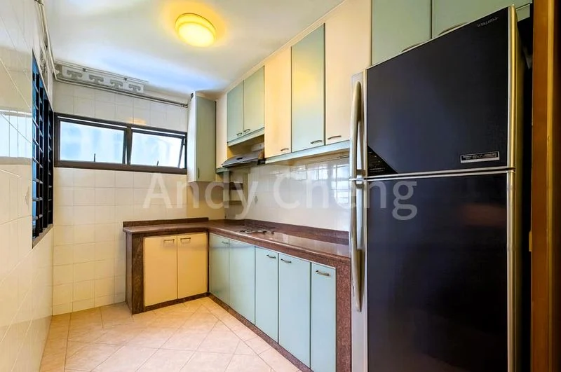 5 Room (5I) HDB for Sale in  202C Sengkang East Road - Image 5