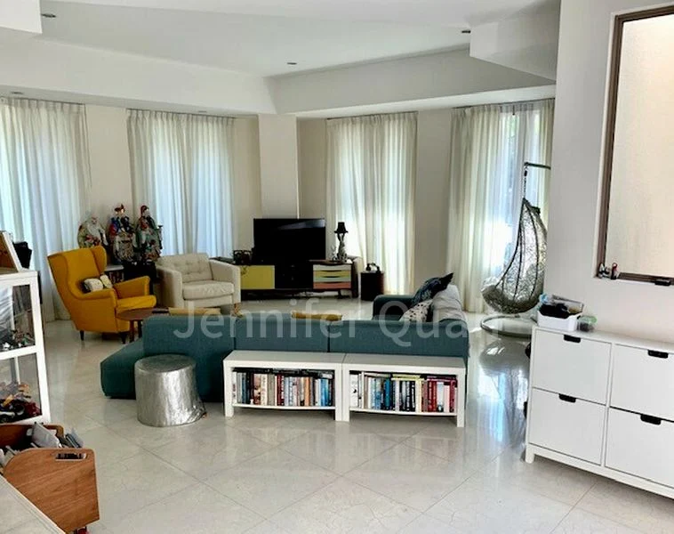 6 Bed Bungalow (Landed) for Rent in  Duchess Garden - Image 5