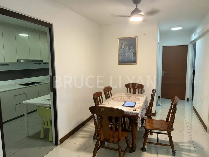 5 Room (5I) HDB for Rent in  809A Choa Chu Kang Avenue 1 - Image 3