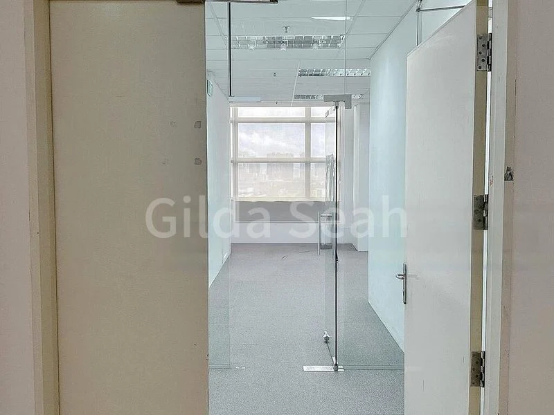 Light Industrial (B1) for Rent: The Spire - Image 2