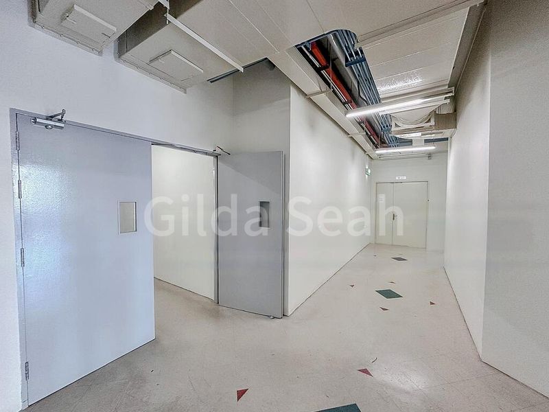 Light Industrial (B1) for Rent: The Spire - Image 4