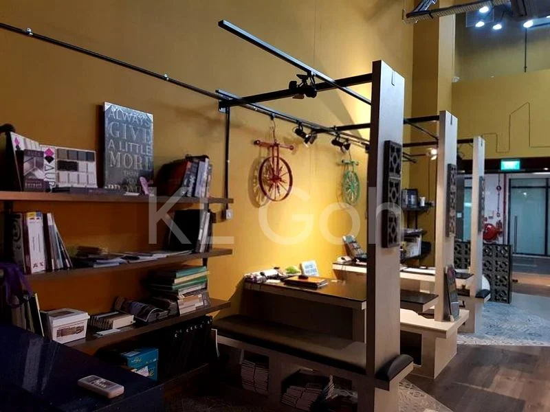 Light Industrial (B1) for Sale in  Oxley Bizhub 2 - Image 1