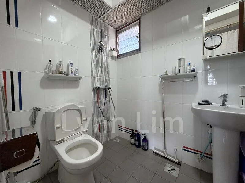 3 Room (3A) HDB for Rent in  96A Henderson Road - Image 2
