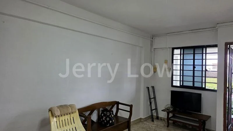 3 Room (3NG) HDB for Rent in  331 Ang Mo Kio Avenue 1 - Image 1