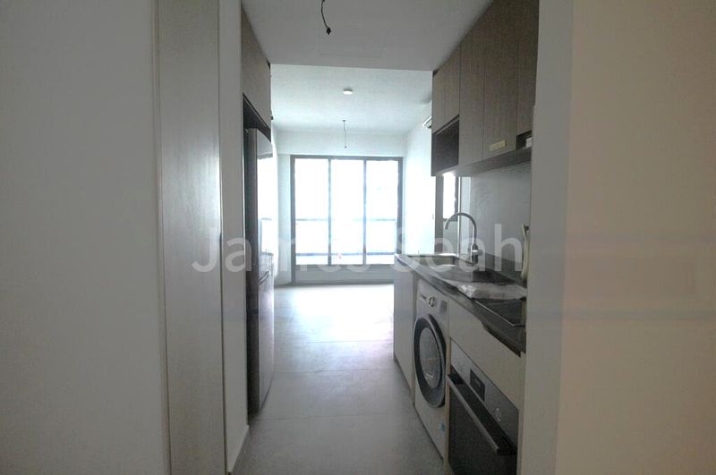 1 Bed Condo for Sale in  Myra - Image 4