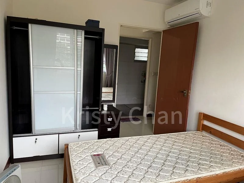 Common Room (HDB) for Rent in  890A Woodlands Drive 50 - Image 12
