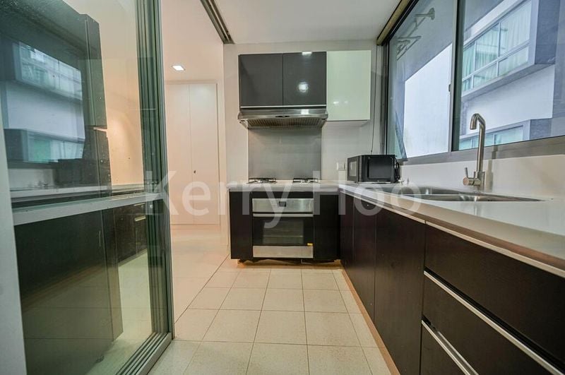 3 Bed Condo for Rent in  Botannia - Image 11