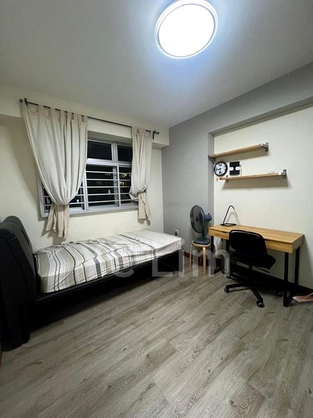 Common Room (HDB) for Rent in  428A Yishun Avenue 11 - Image 1