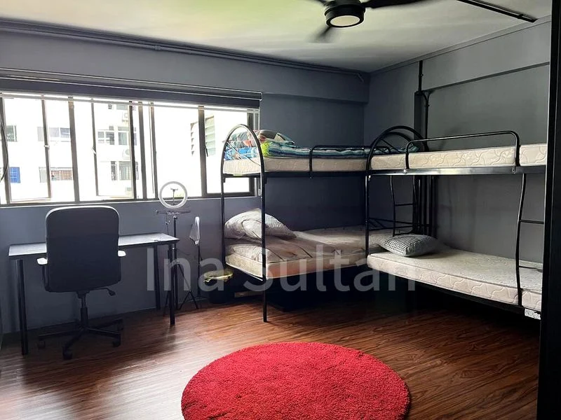 Common Room (HDB) for Rent in 322 Ubi Avenue 1 - Image 1
