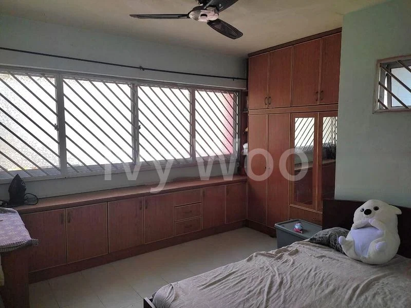 4 Room (4A) HDB for Rent in  435 Hougang Avenue 8 - Image 2
