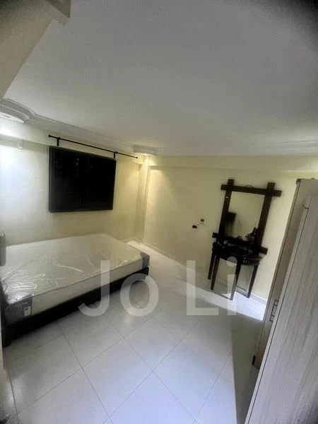 Room (HDB) for Rent in 314 Hougang Avenue 5 - Image 2