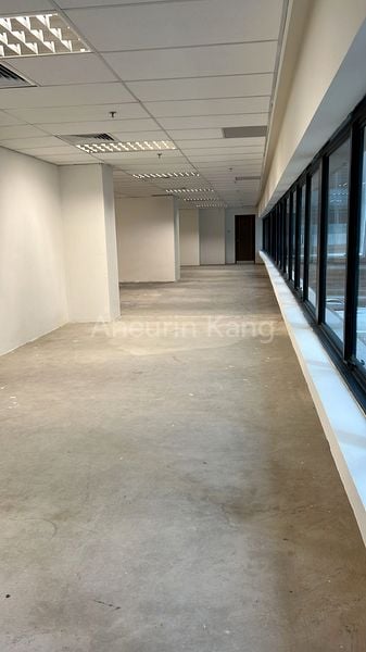 Office for Rent in  Hong Leong Building - Image 7