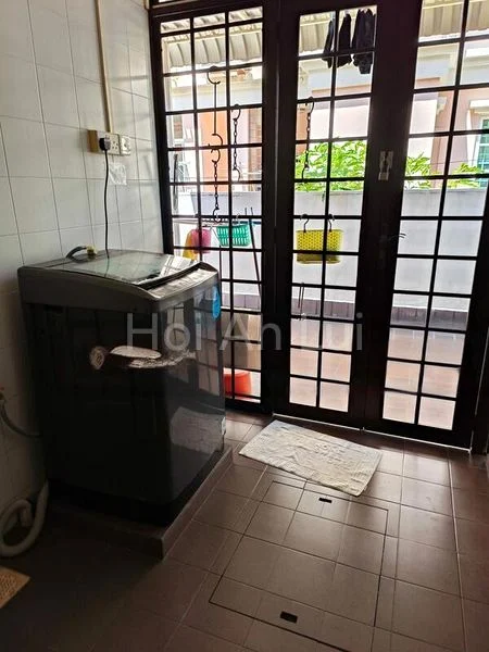 Common Room (Landed) for Rent in  Lengkong Tiga - Image 5