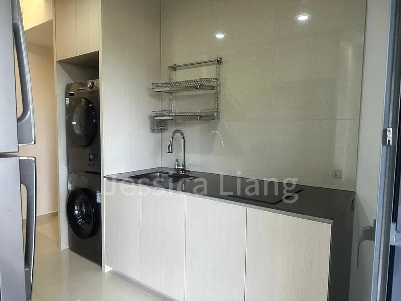 Room (Condo) for Rent in Twin Fountains - Image 6