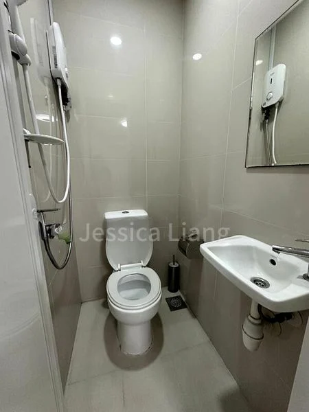 Room (Condo) for Rent in Twin Fountains - Image 5