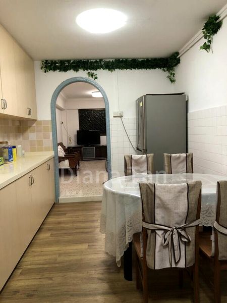 3 Room (3NG) HDB for Rent in  432 Ang Mo Kio Avenue 10 - Image 2