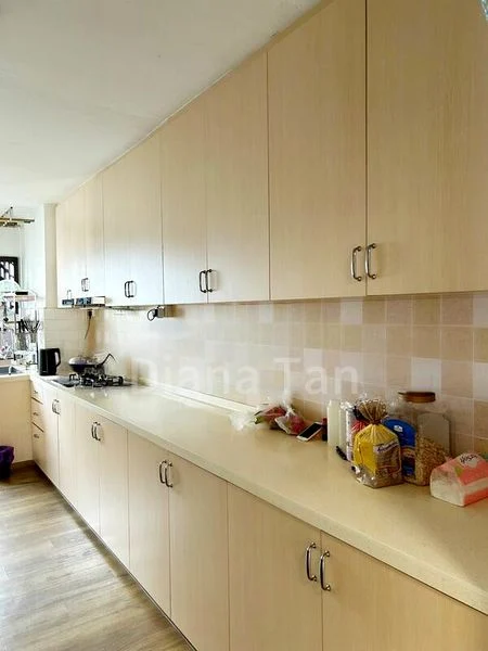 3 Room (3NG) HDB for Rent in  432 Ang Mo Kio Avenue 10 - Image 4