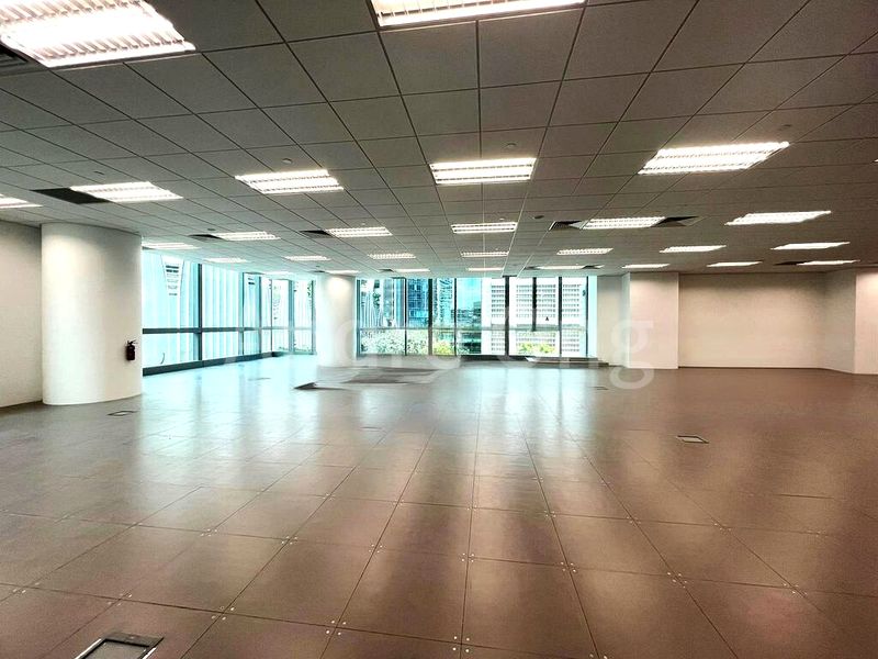 Office for Rent: Capital Square - Image 3