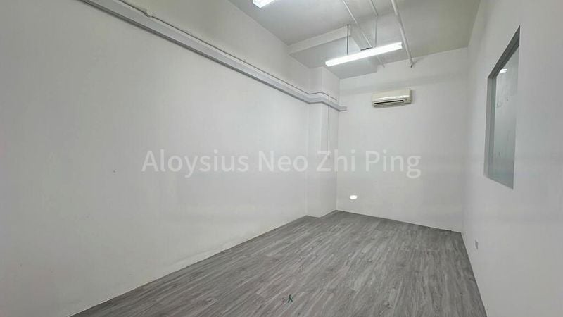 Light Industrial (B1) for Rent: Woodlands 11 - Image 1