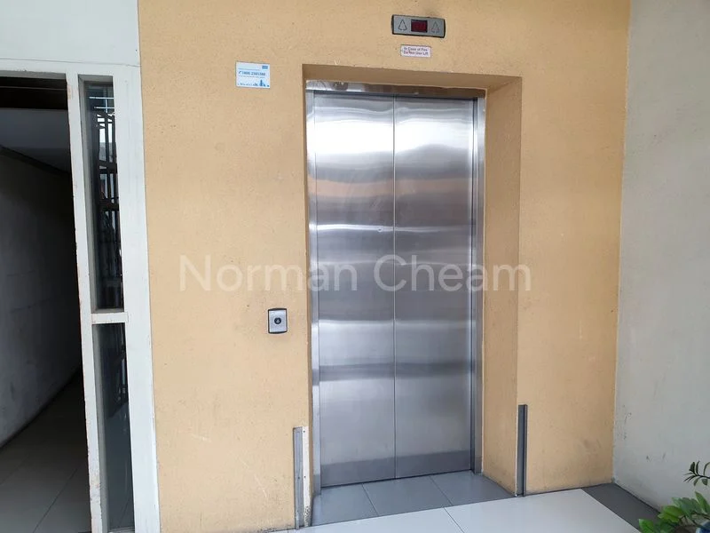 Office for Rent: Building on Kelantan Lane, near Jalan Besar MRT - Image 2