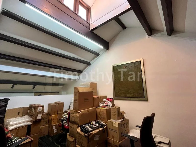 Other Retail for Rent: 2nd Floor Commercial Shop Near Maxwell MRT - Image 2